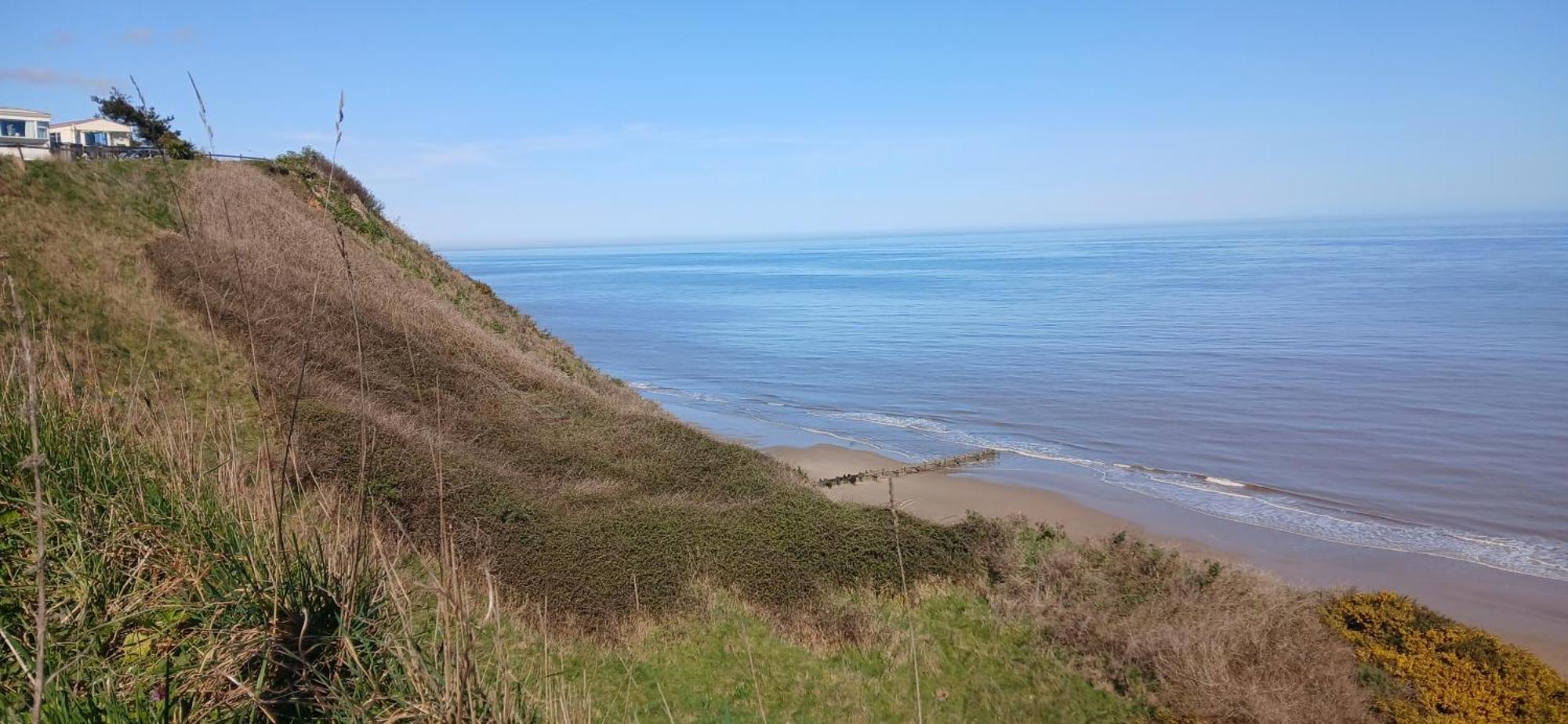 Ocean View 95 Hotel Trimingham Bagian luar foto